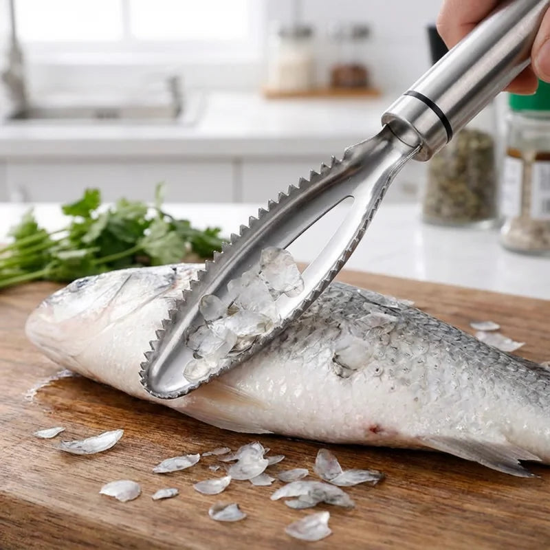 1 Pack Stainless Steel Fish Scaler - Prevents Scales from Flying for Easy Cleaning, Perfect for Home Cooks & Fishermen
